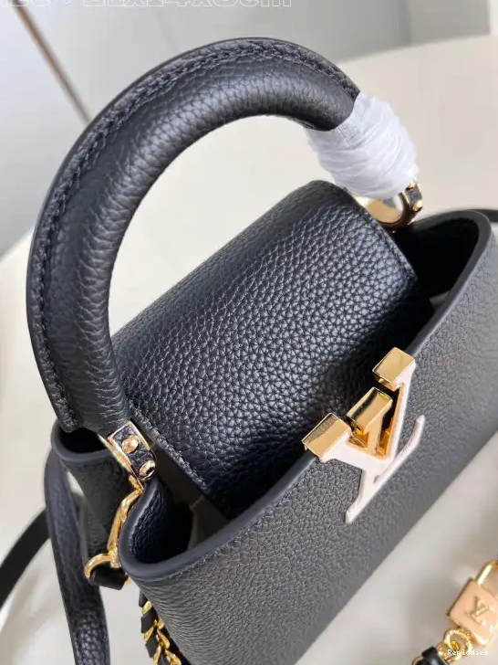 Cheap CAPUCINES VUITTON LOUIS MINI-21*14*8CM 0516